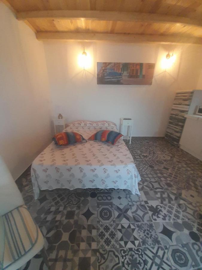 Estudio Dominicana In Albufeira Gale Exteriér fotografie